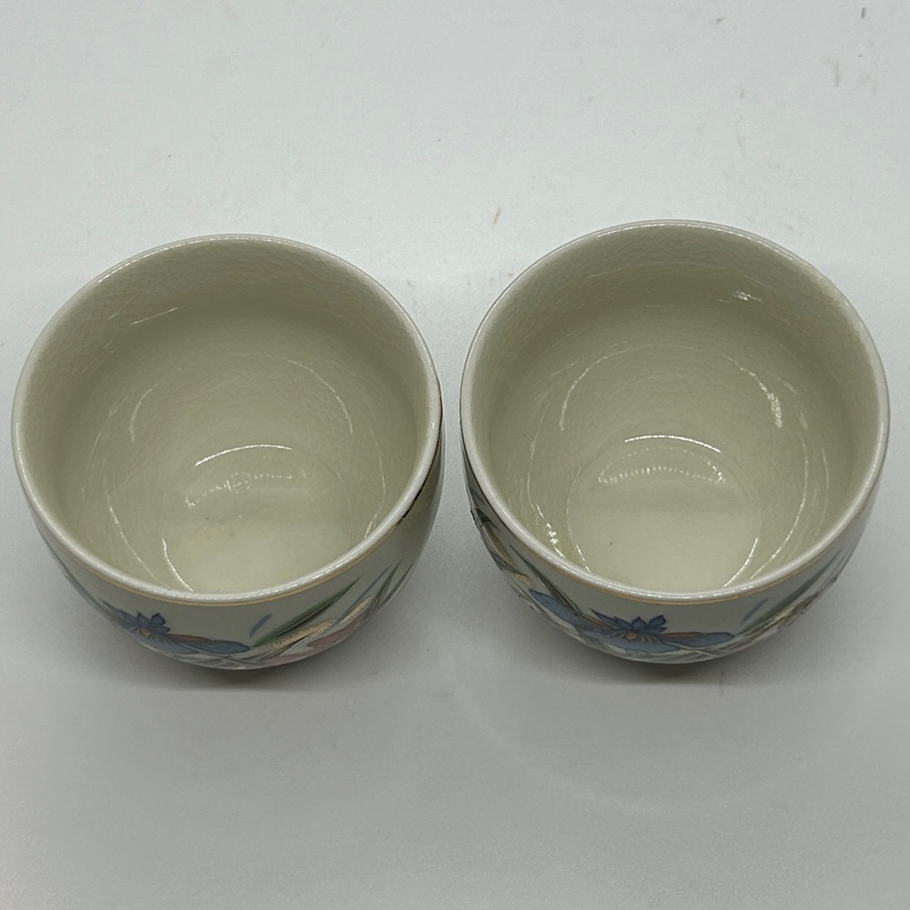 Set Of 2 Sake Cups Floral Japanese Shot Glass - Picture 7 of 12